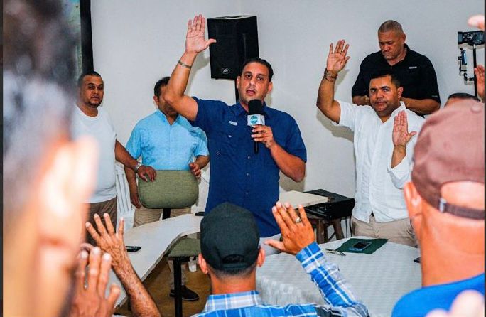 Luis Valdez lanza Frente Agropecuario del PRM apoyando a Raquel Peña 2028