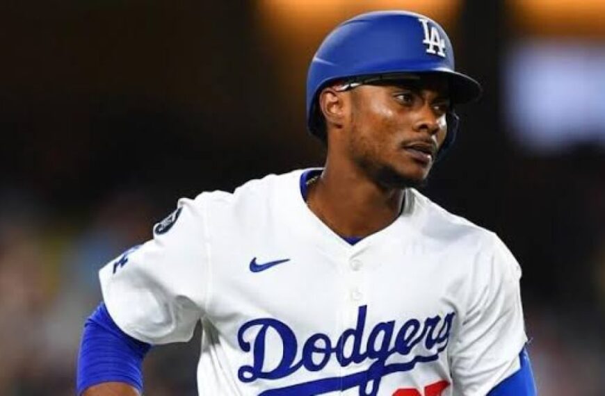 Dodgers envían a los Marlins al jardinero dominicano E. Ruiz