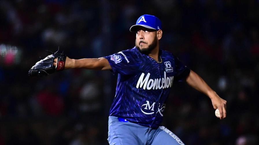 Águilas Cibaeñas contratan a tres lanzadores y un receptor