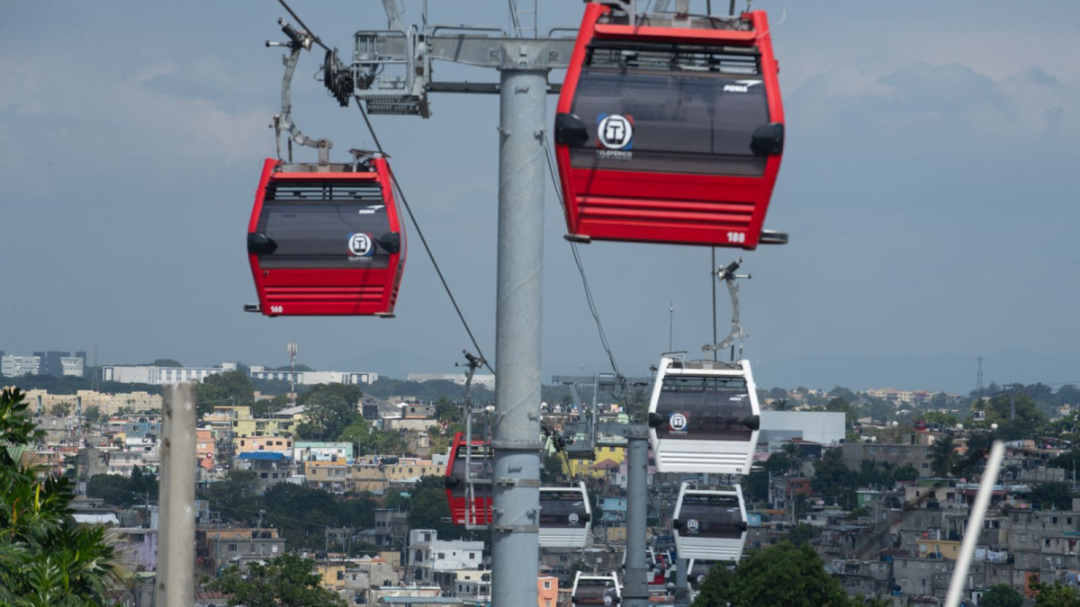 Apagón de este lunes obliga a suspender servicio en la línea 1 del Teleférico