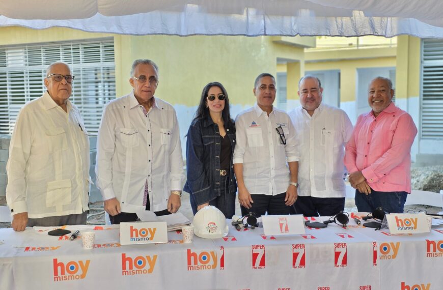 La Dirección de Infraestructura Escolar brilla con luz propia bajo la dirección del ingeniero Roberto Herrera