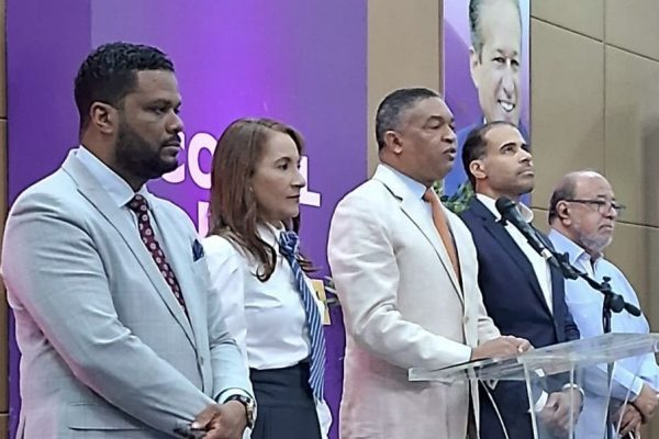 El PLD alerta sobre iniciativas amenazan libertad expresión