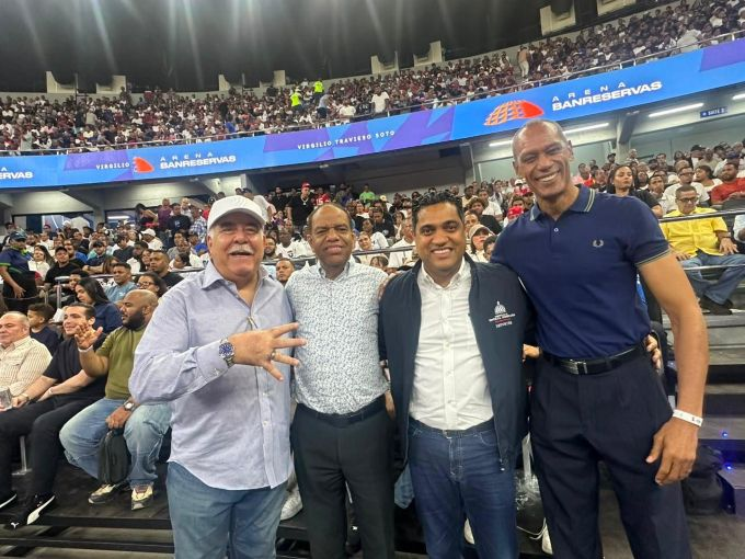 Las cuatro grandes figuras del deporte dominicano se reúnen en una histórica foto